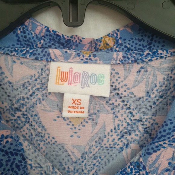 Women's LuLaRoe Amy Button Up Collared‎ Top Size XS Pink Blue - Picture 7 of 10